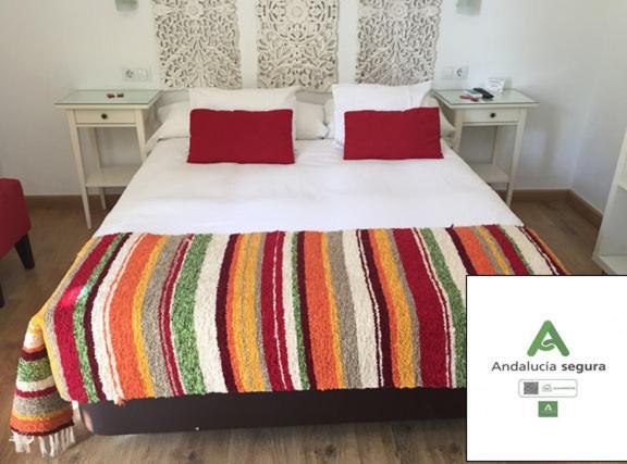טורמולינוס Hostal Boutique Los Geranios Del Pinar מראה חיצוני תמונה