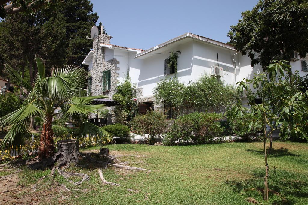טורמולינוס Hostal Boutique Los Geranios Del Pinar מראה חיצוני תמונה