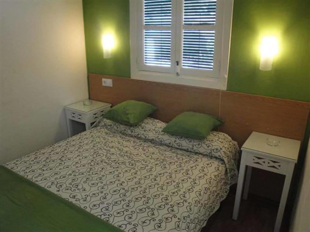 טורמולינוס Hostal Boutique Los Geranios Del Pinar מראה חיצוני תמונה