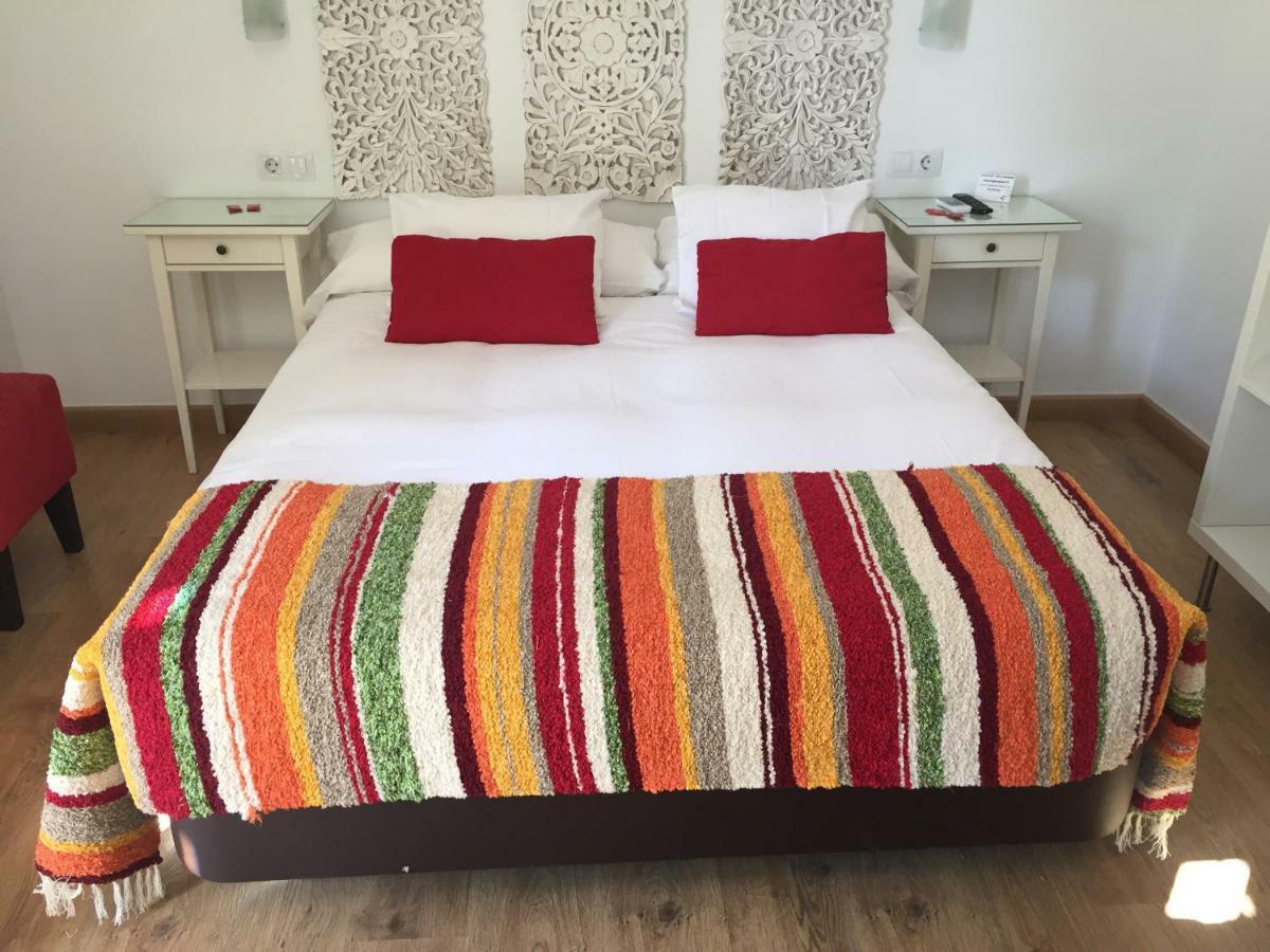 טורמולינוס Hostal Boutique Los Geranios Del Pinar מראה חיצוני תמונה