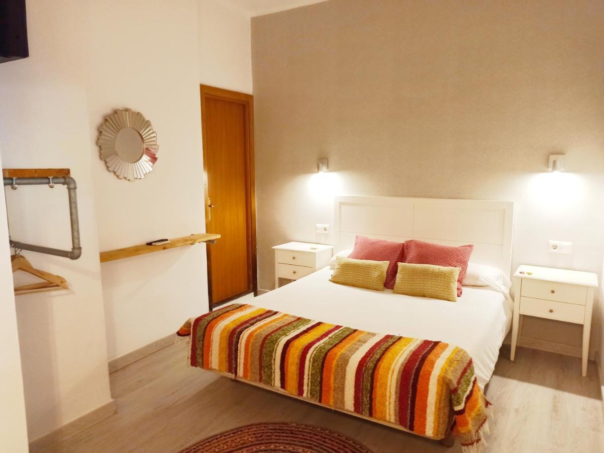 טורמולינוס Hostal Boutique Los Geranios Del Pinar מראה חיצוני תמונה
