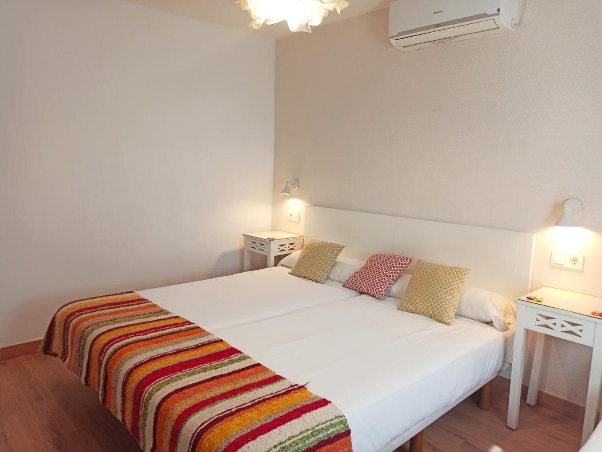 טורמולינוס Hostal Boutique Los Geranios Del Pinar מראה חיצוני תמונה